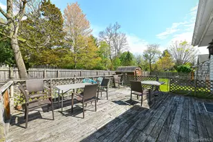 18 Kilburn Ave, Huntington Station, NY 11746 - Photo 24