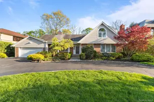 46 Nassau Dr, Great Neck, NY 11021 - Photo 2
