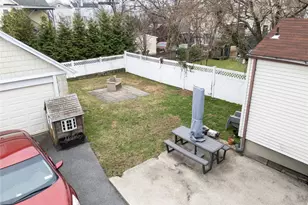 322 Olivia St, Port Chester, NY 10573 - Photo 4
