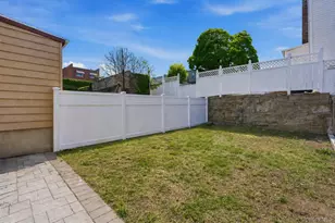 65-08 Cooper Ave, Glendale, NY 11385 - Photo 26