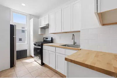 6508 Cooper Avenue, Glendale, NY 11385 - Photo 6