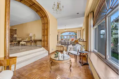 118 Malba Drive, Whitestone, NY 11357 - Photo 16