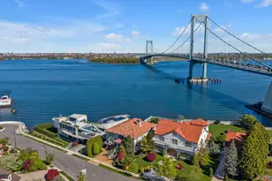 1-18 Malba Dr, Whitestone, NY 11357 - Photo 40