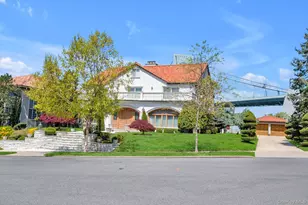 1-18 Malba Dr, Whitestone, NY 11357 - Photo 40