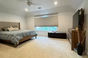 103 Sunflower Ridge Rd, South Setauket, NY 11720 - Photo 2