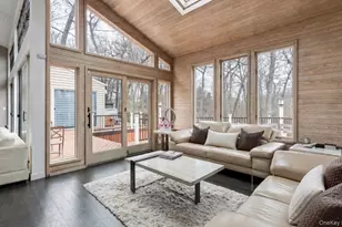 7 Windemere Crest, Woodbury, NY 11797 - Photo 8