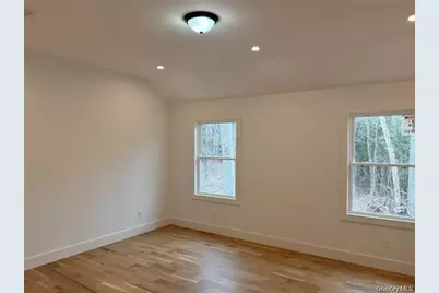 3 Lotto Court, Lake Grove, NY 11755 - Photo 18