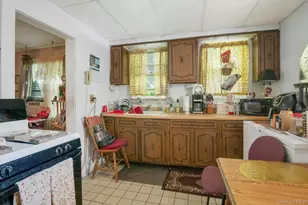 35 School St, White Plains, NY 10606 - Photo 12