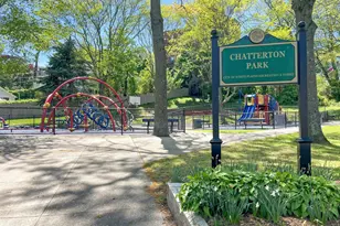 35 School St, White Plains, NY 10606 - Photo 16