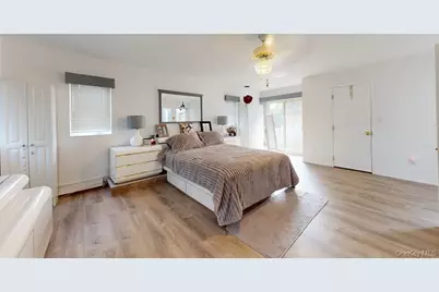 53 Coolidge Avenue, Amityville, NY 11701 - Photo 14