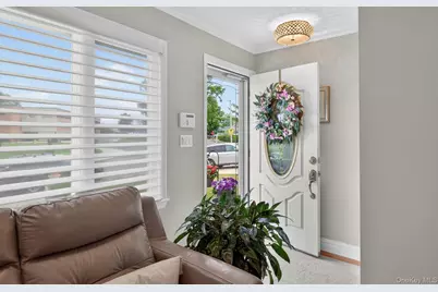 795 Herman Avenue, Franklin Square, NY 11010 - Photo 4