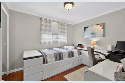 795 Herman Avenue, Franklin Square, NY 11010 - Photo 18