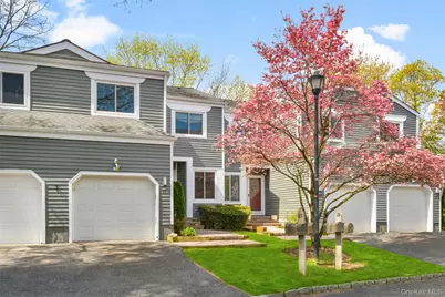 27 Top Of The Ridge #D9, Mamaroneck, NY 10543 - Photo 1