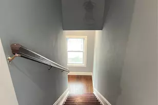 11 Covert St, Hempstead, NY 11550 - Photo 6