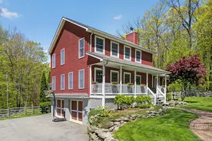 35 Crest Rd, Cold Spring, NY 10516 - Photo 2