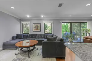 62 Wimbledon Dr, Roslyn, NY 11576 - Photo 14