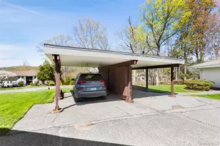 37 Sussex Dr, Yorktown Heights, NY 10598 - Photo 12