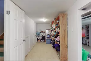79-20 Kneeland Ave, Elmhurst, NY 11373 - Photo 28