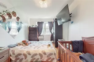 79-20 Kneeland Ave, Elmhurst, NY 11373 - Photo 26