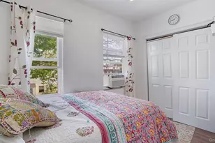 102-12 85th Rd, Richmond Hill, NY 11418 - Photo 14