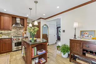 41 Orchid Rd, Patchogue, NY 11772 - Photo 12