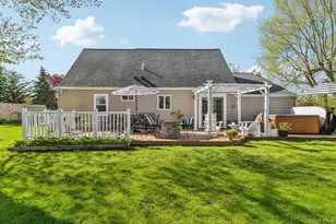 41 Orchid Rd, Patchogue, NY 11772 - Photo 30