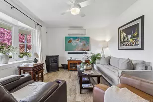 41 Orchid Rd, Patchogue, NY 11772 - Photo 6