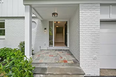 24 Country Road, Mamaroneck, NY 10543 - Photo 2