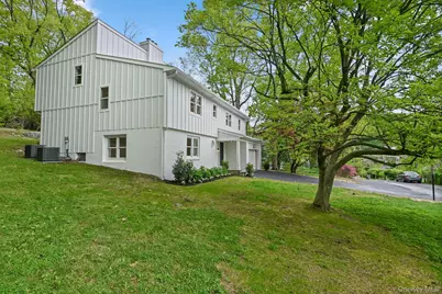24 Country Road, Mamaroneck, NY 10543 - Photo 32