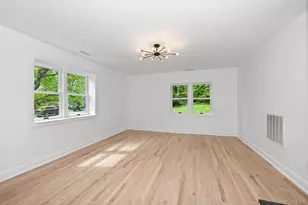 24 Country Rd, Mamaroneck, NY 10543 - Photo 12