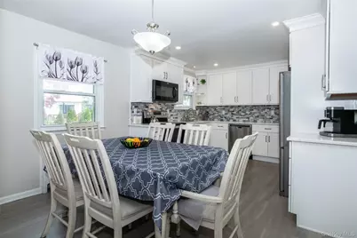 53 Lawrence Place, New Rochelle, NY 10801 - Photo 10