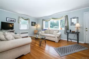 53 Lawrence Pl, New Rochelle, NY 10801 - Photo 4