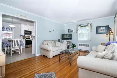 53 Lawrence Place, New Rochelle, NY 10801 - Photo 24