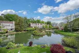 1102 Pondside Dr, White Plains, NY 10607 - Photo 26