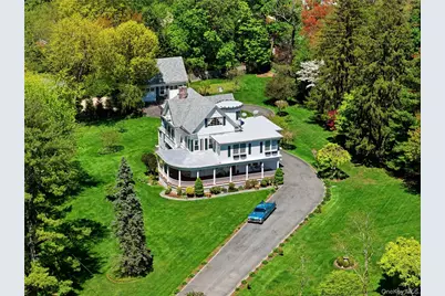 89 Duck Pond Road, Glen Cove, NY 11542 - Photo 36