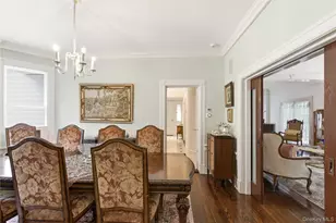 89 Duck Pond Rd, Glen Cove, NY 11542 - Photo 10