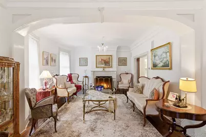 89 Duck Pond Road, Glen Cove, NY 11542 - Photo 8
