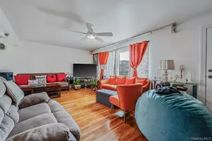 10-10 Bay 25th St, Far Rockaway, NY 11691 - Photo 10