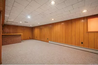 1010 Bay 25th Street, Far Rockaway, NY 11691 - Photo 18