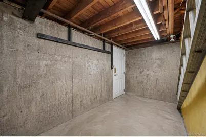 1010 Bay 25th Street, Far Rockaway, NY 11691 - Photo 22
