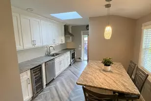 21 Kevin Rd, Commack, NY 11725 - Photo 4
