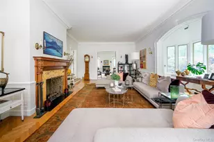 10 Ridge Pl, Pelham, NY 10803 - Photo 10