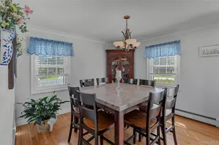 113 Roosevelt Ave, Islip, NY 11751 - Photo 6