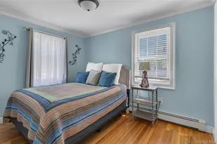 113 Roosevelt Ave, Islip, NY 11751 - Photo 10