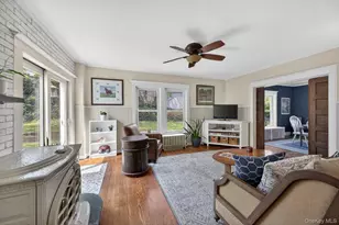 17 Riggs Pl, Locust Valley, NY 11560 - Photo 10