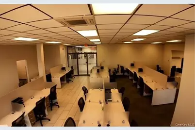 700 Rockaway Turnpike #Floor 1, Lawrence, NY 11559 - Photo 2
