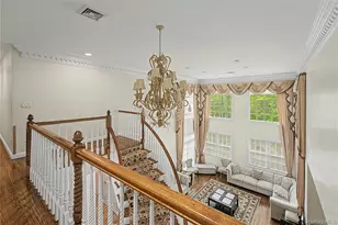 12 Chauncey Pl, Woodbury, NY 11797 - Photo 14