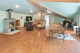 100 Byram Lake Rd, Bedford Corners, NY 10549 - Photo 10