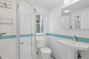 22 Baylis Pl, Syosset, NY 11791 - Photo 26