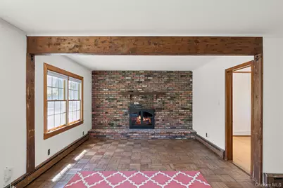 22 Baylis Place, Syosset, NY 11791 - Photo 16